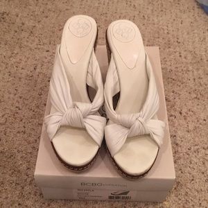 BCBG wedges